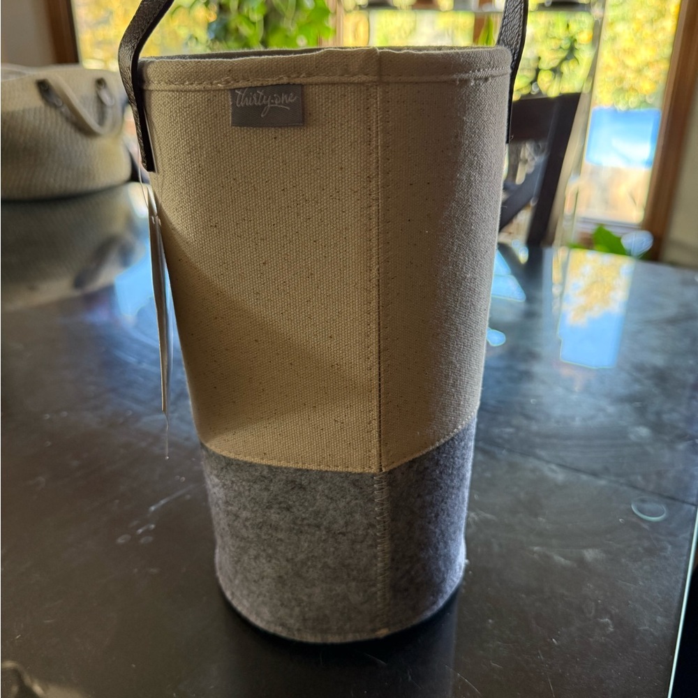 Thirty-One Cylinder Felt Wine Gift Bag